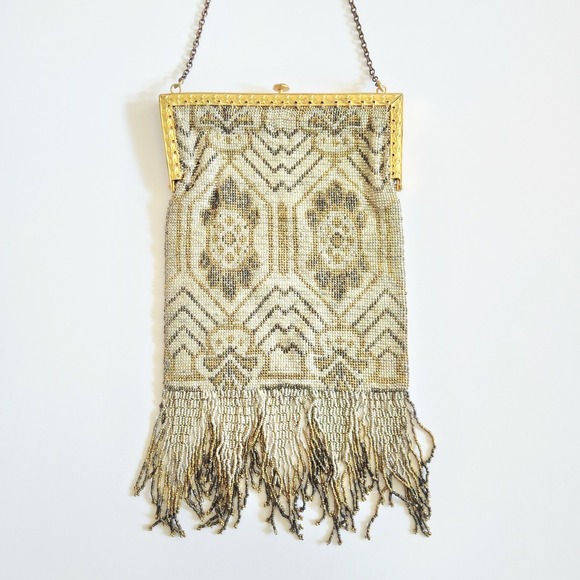 The Unbranded Brand Handbags - Vintage French Gold Color Beaded Purse Evening Bag W/ Fringe Retro Glam